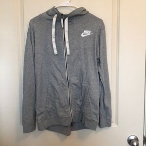 Small Nike woman’s baggy zip up